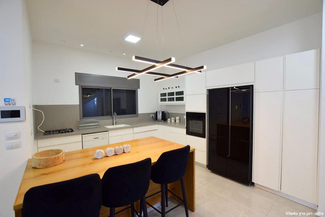 אמה וילה ריזורט Villa Hadera Exterior foto